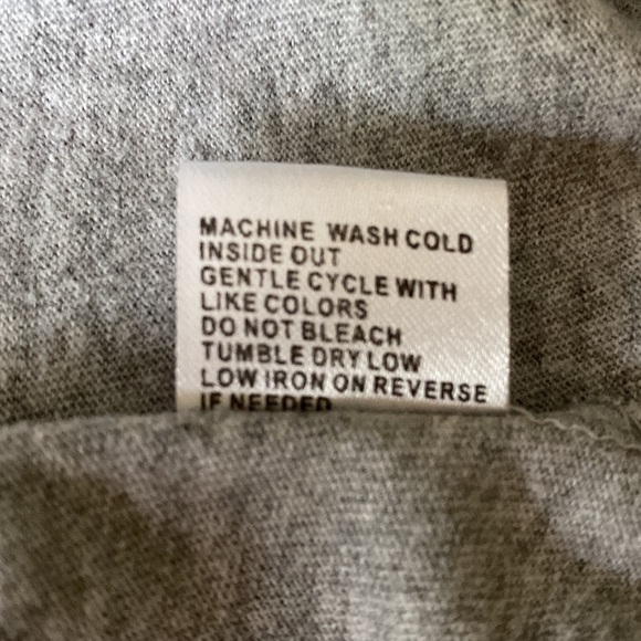 Recycle Threads Bee t-shirt size small - Picture 5 of 8